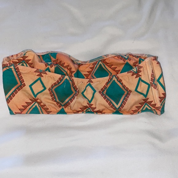 Nollie Bralette - Picture 2 of 2